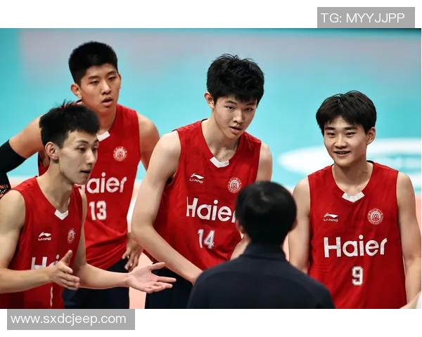 太原理工男篮对决北京大学男篮激战正酣精彩瞬间不容错过 太原理工男篮对决北京大学男篮激战正酣精彩瞬间不容错过