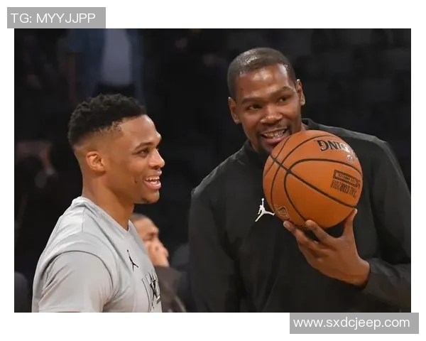 生计之夜！里夫斯51+11+9+22罚21中刷爆纪录 赛后与威少拥抱